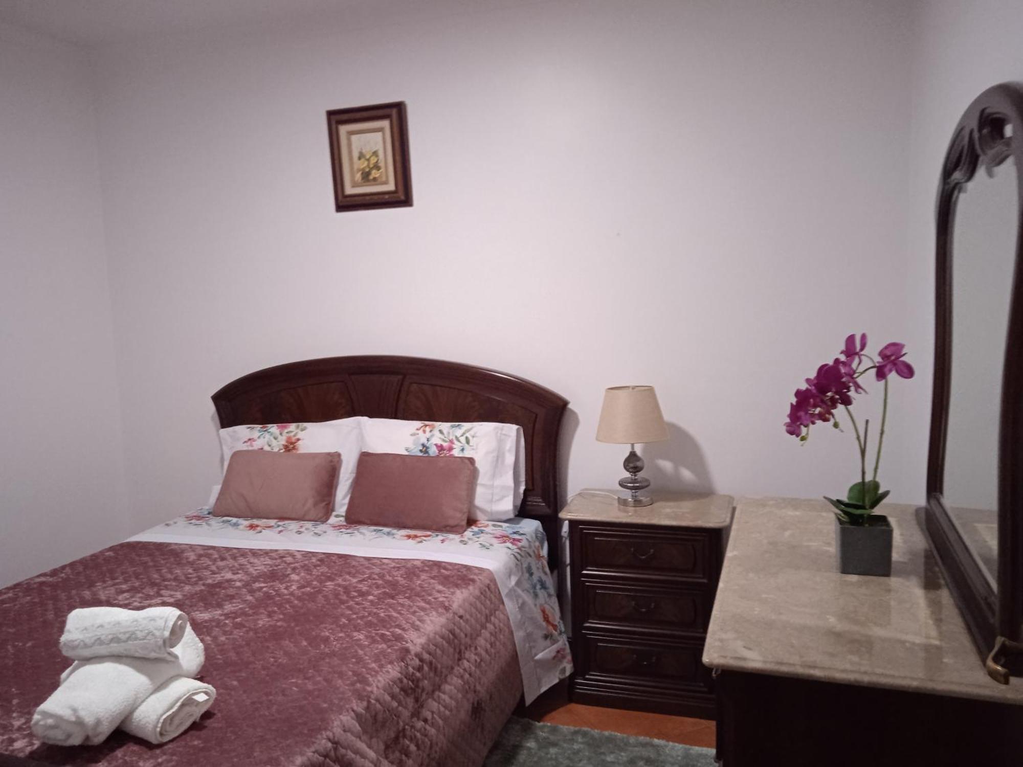 Moradia Meca - Casas Para Ferias نازاريه الغرفة الصورة